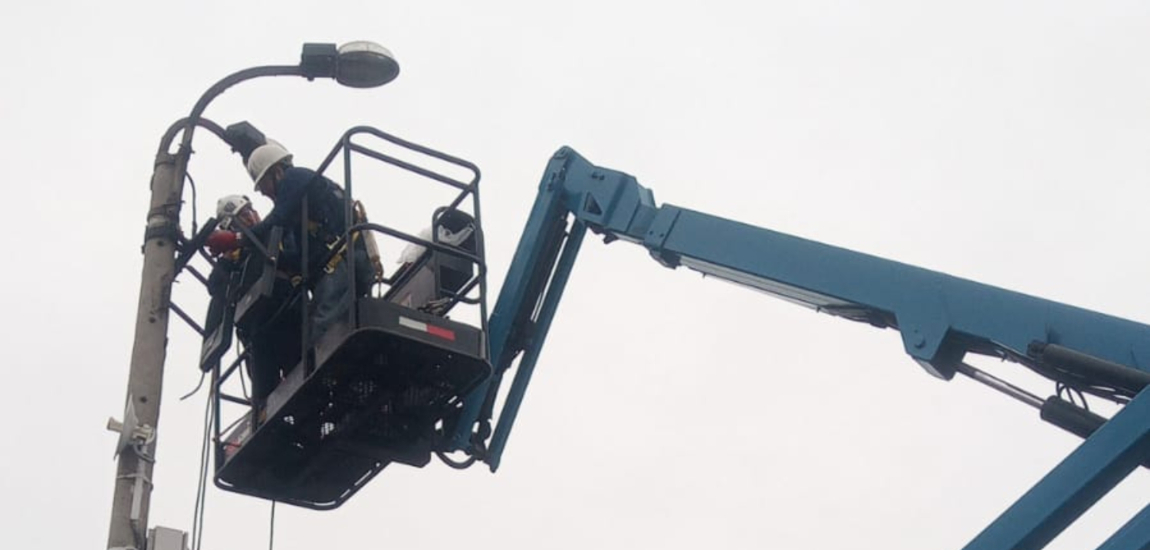 Montaje de Luminarias Exteriores